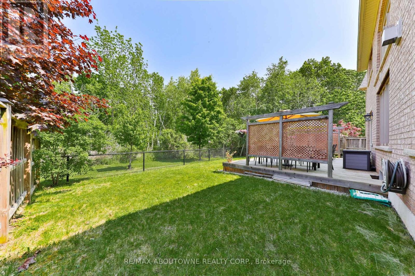 












317 NAUTICAL BOULEVARD

,
Oakville (BR Bronte),




Ontario
L6L0C1

