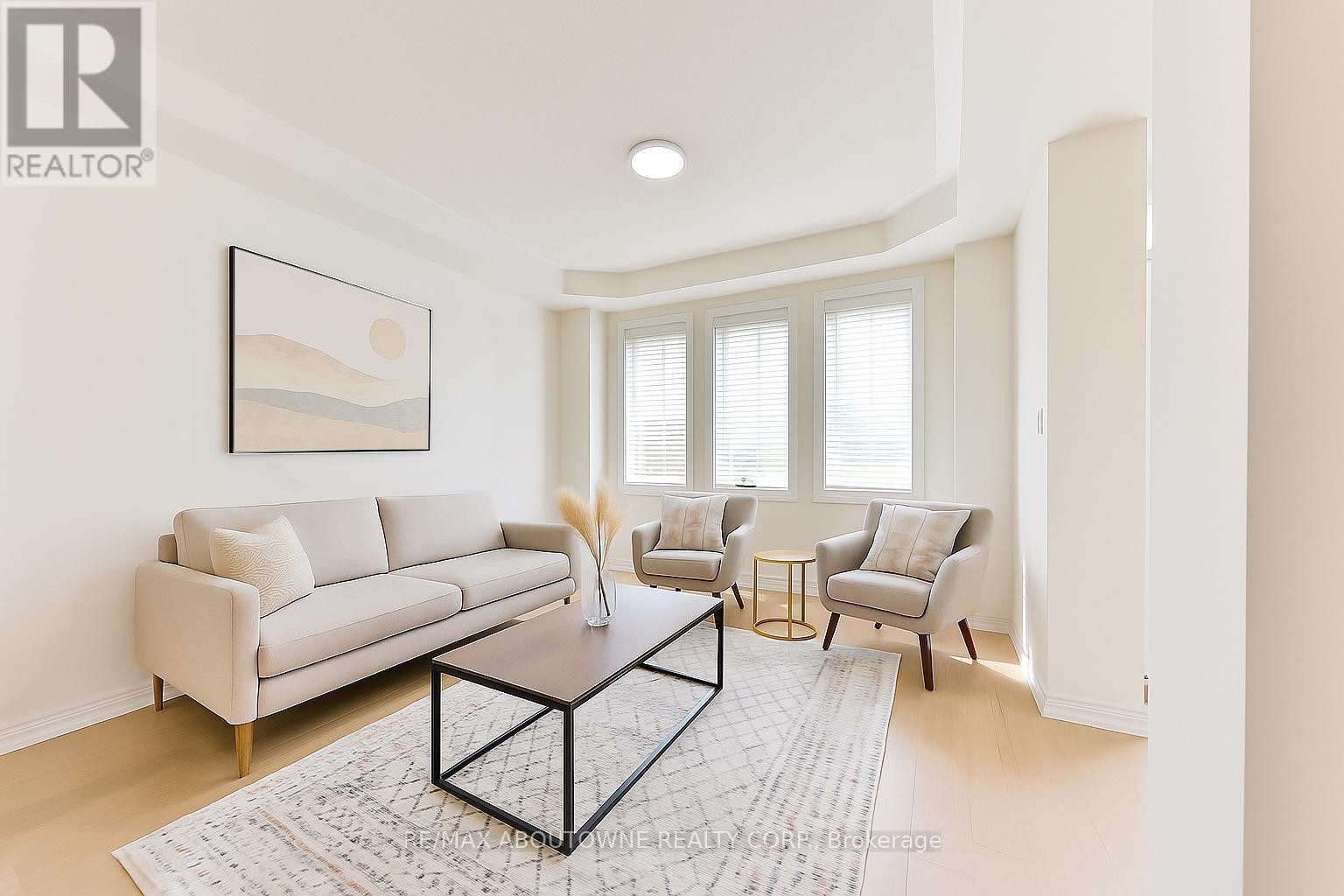 












317 NAUTICAL BOULEVARD

,
Oakville (BR Bronte),




Ontario
L6L0C1

