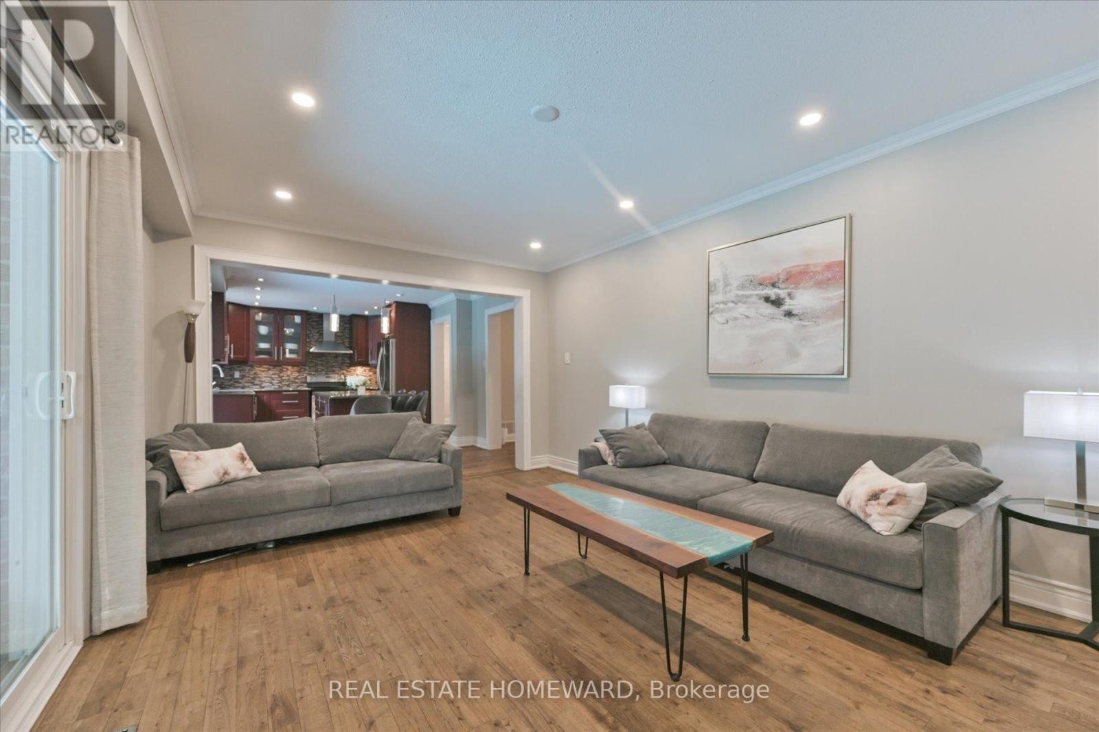 












1221 GRANDVIEW DRIVE

,
Oakville (WC Wedgewood Creek),




Ontario
L6H4Z2

