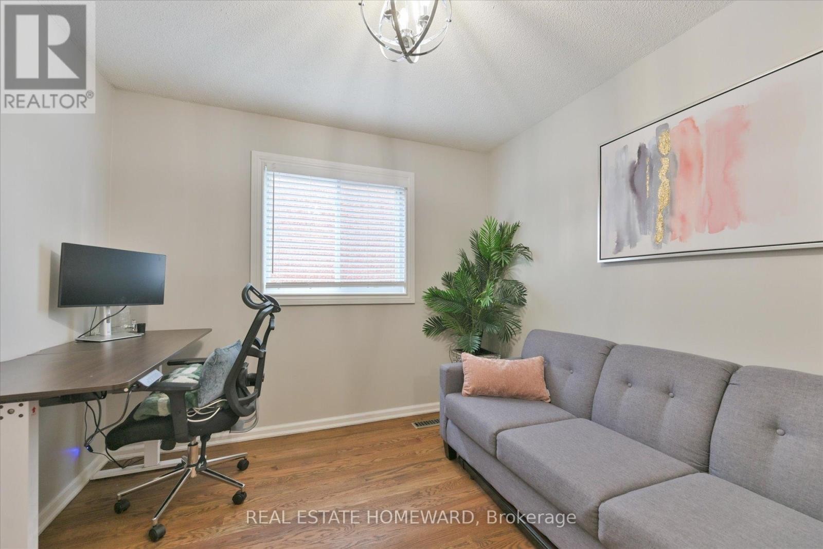 












1221 GRANDVIEW DRIVE

,
Oakville (WC Wedgewood Creek),




Ontario
L6H4Z2

