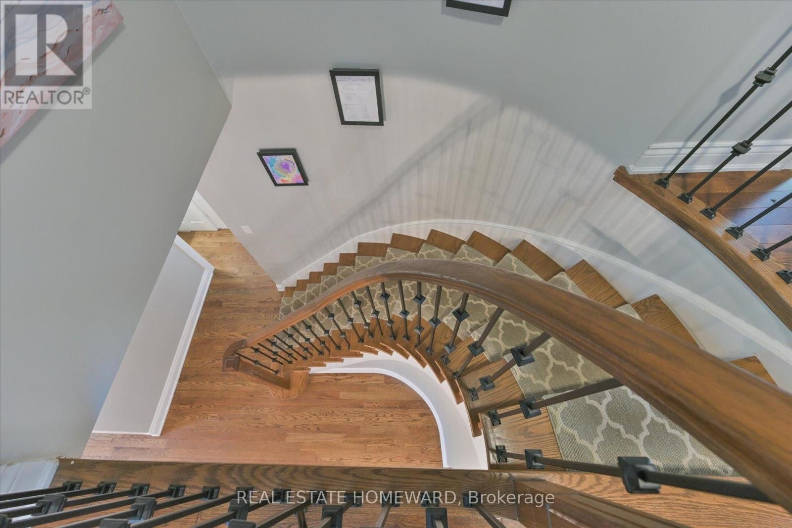 












1221 GRANDVIEW DRIVE

,
Oakville (WC Wedgewood Creek),




Ontario
L6H4Z2

