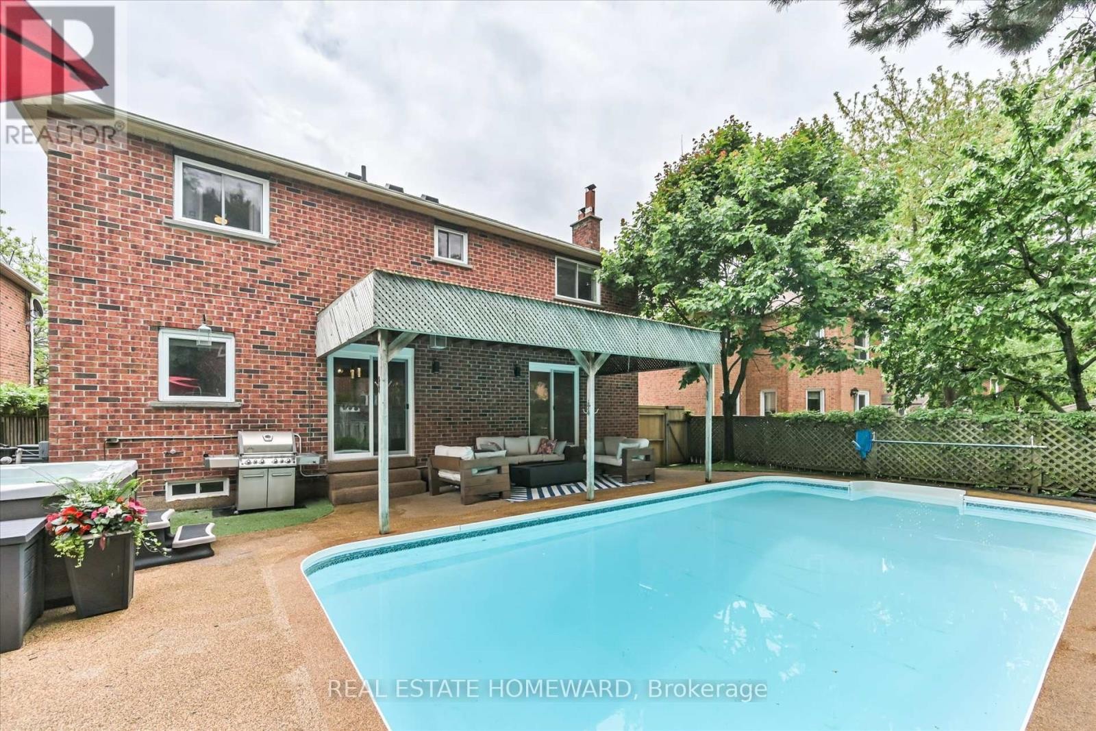 












1221 GRANDVIEW DRIVE

,
Oakville (WC Wedgewood Creek),




Ontario
L6H4Z2

