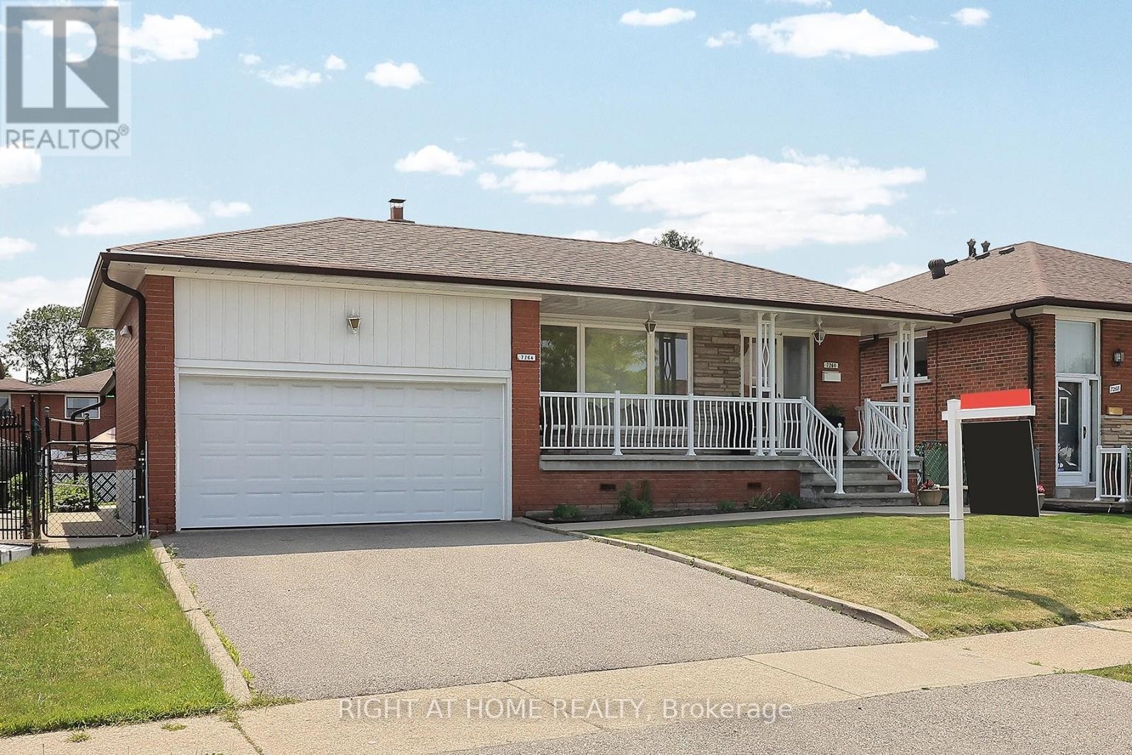 












7264 SHALLFORD ROAD

,
Mississauga (Malton),




Ontario
L4T2P7

