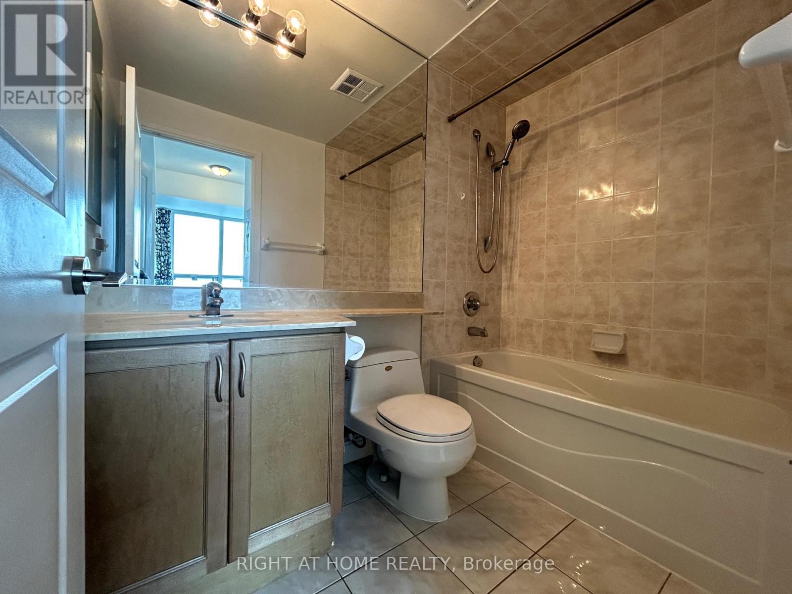 












2001 - 80 ABSOLUTE AVENUE

,
Mississauga (City Centre),




Ontario
L4Z0A2

