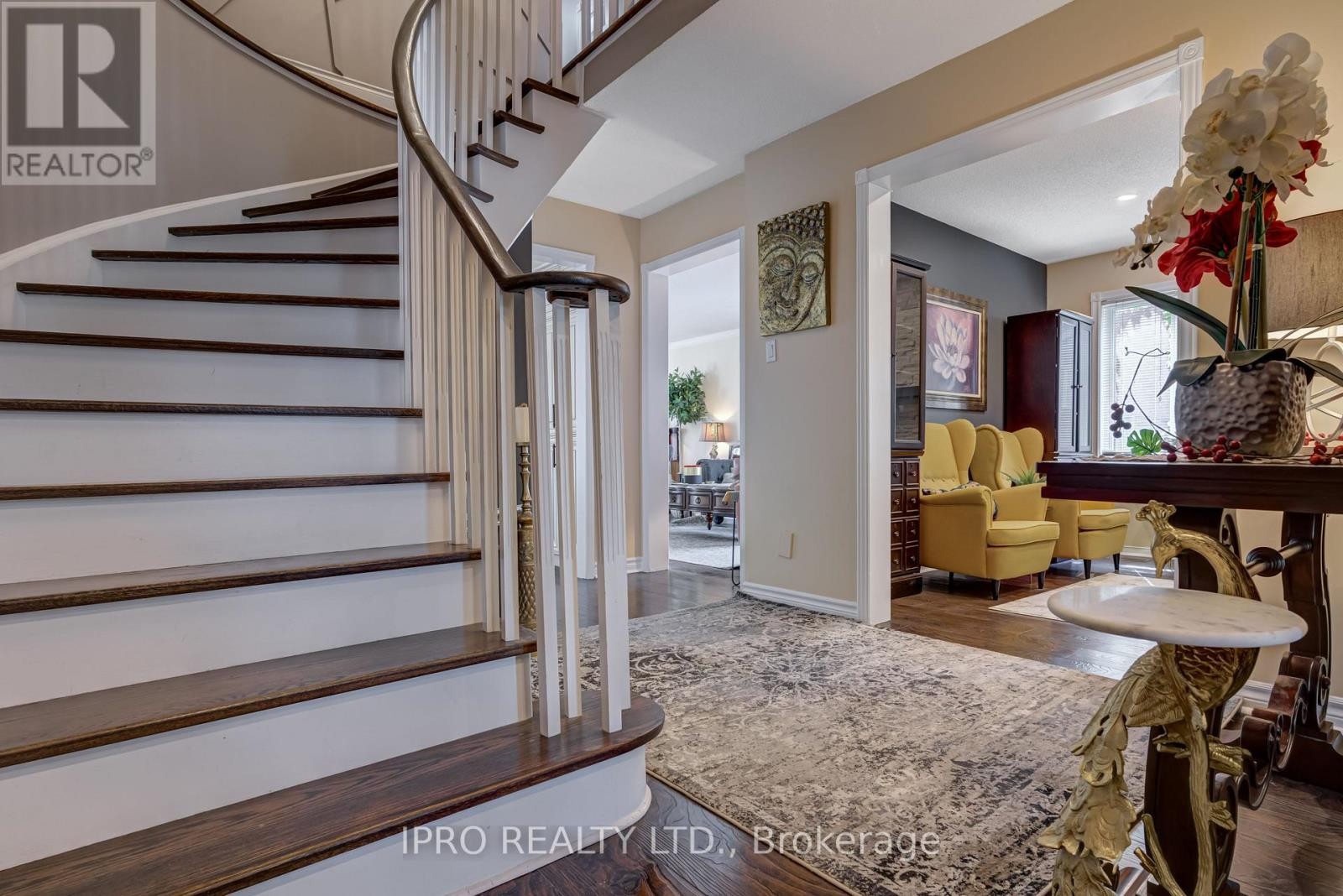 












3363 COLUMBINE CRESCENT

,
Mississauga (Lisgar),




Ontario
L5N6A8

