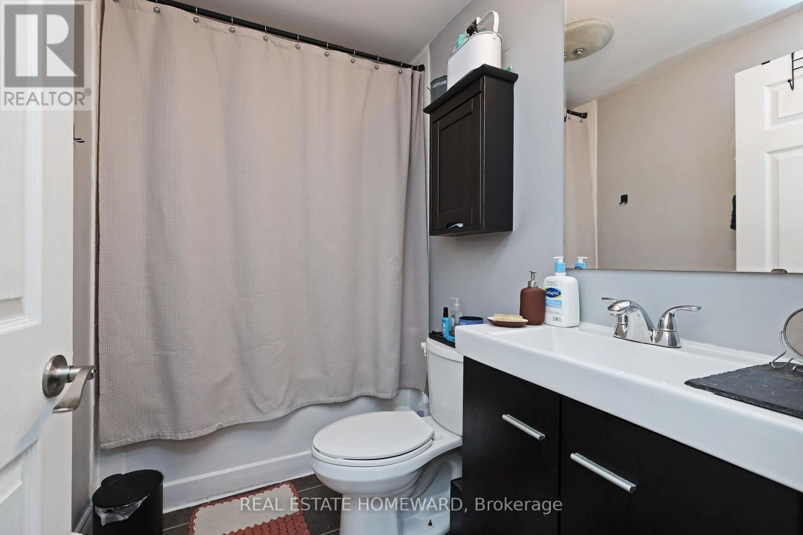 












156 ROYAL YORK ROAD

,
Toronto (Mimico),




Ontario
M8V2V3

