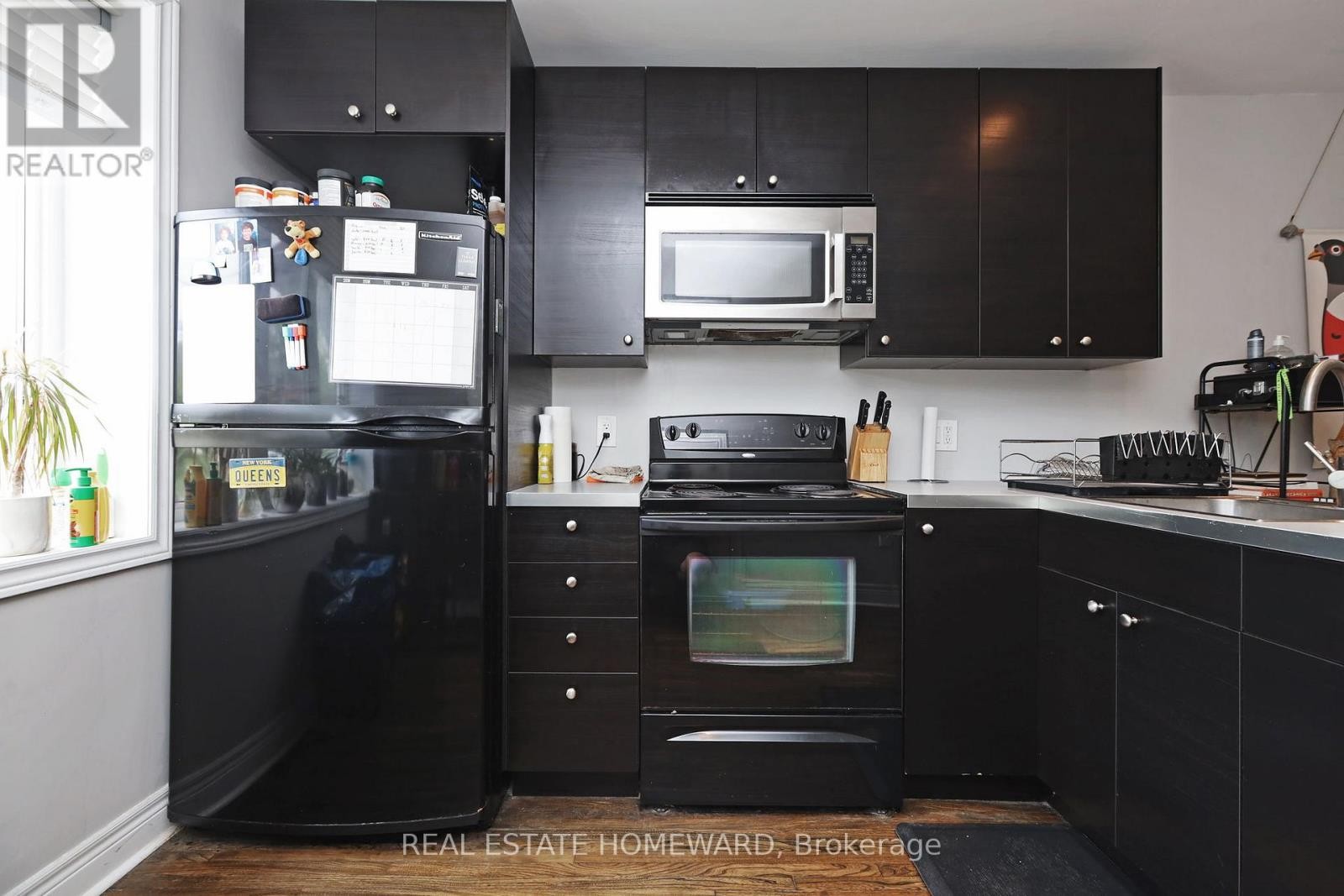 












156 ROYAL YORK ROAD

,
Toronto (Mimico),




Ontario
M8V2V3

