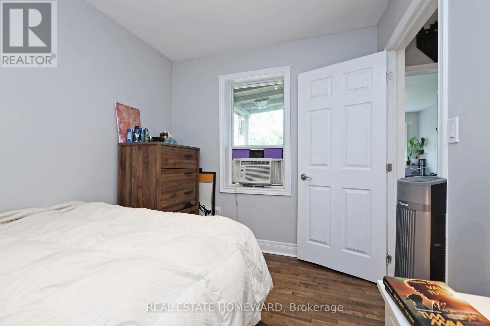 












156 ROYAL YORK ROAD

,
Toronto (Mimico),




Ontario
M8V2V3

