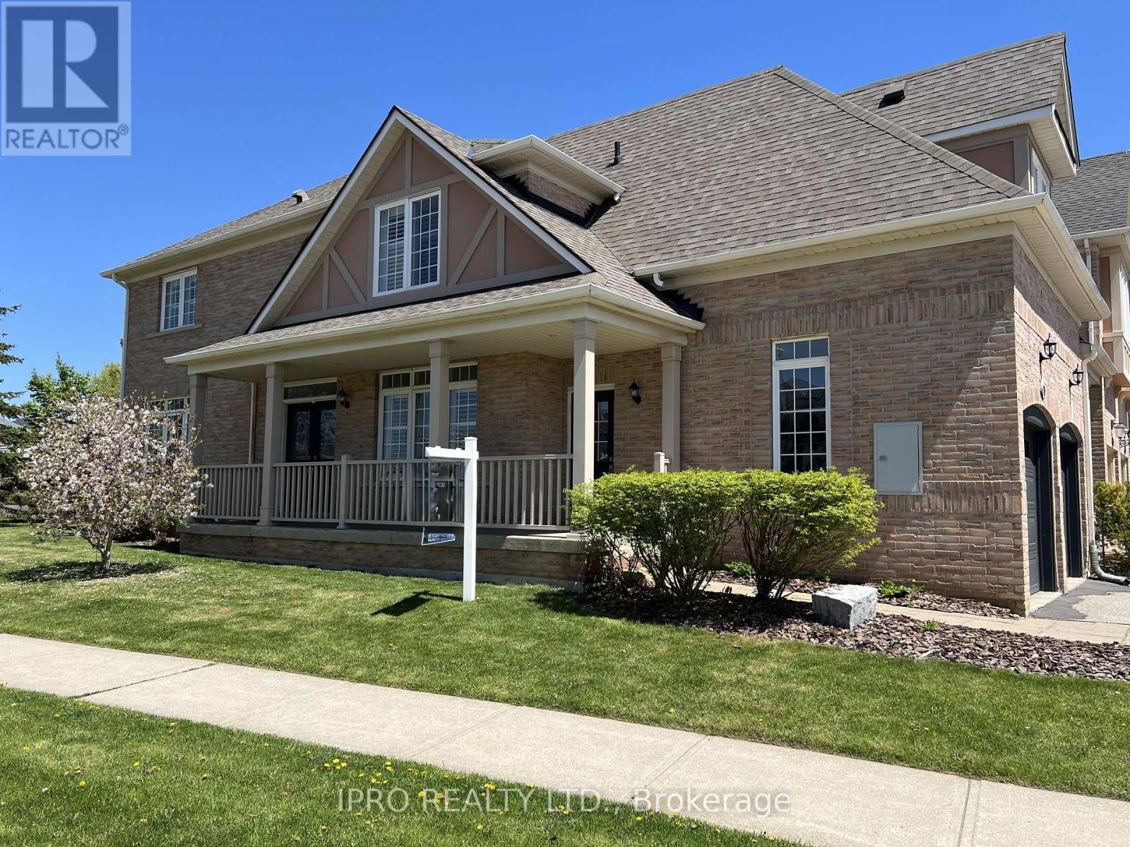 












18 - 2295 ROCHESTER CIRCLE

,
Oakville (BC Bronte Creek),




Ontario
L6M5C9

