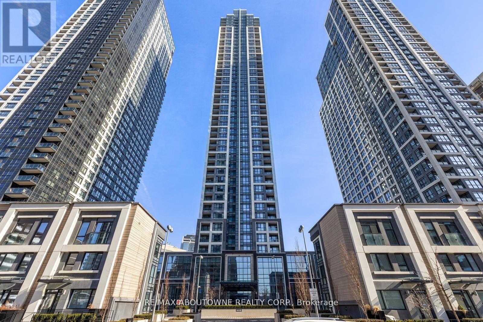 












801 - 7 MABELLE AVENUE

,
Toronto (Islington-City Centre West),




Ontario
M9A0C9

