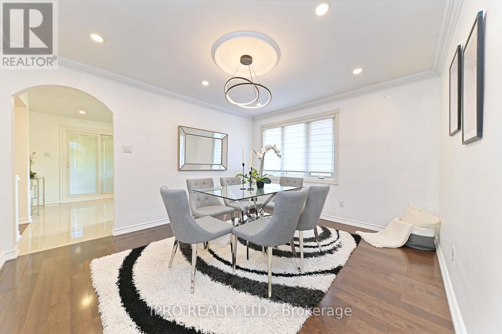 












2101 PARKWAY DRIVE

,
Burlington (Mountainside),




Ontario
L7P1S5

