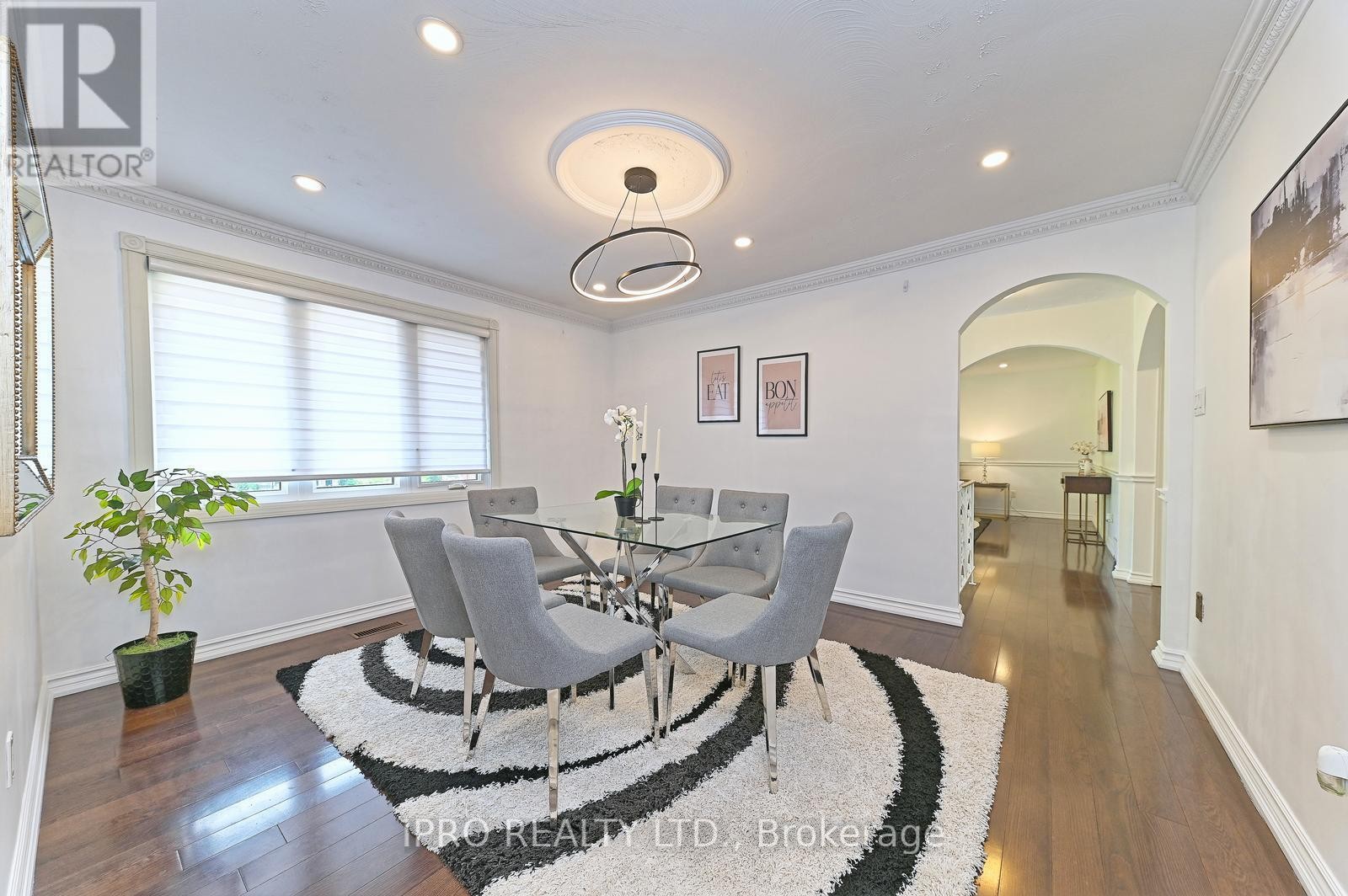 












2101 PARKWAY DRIVE

,
Burlington (Mountainside),




Ontario
L7P1S5

