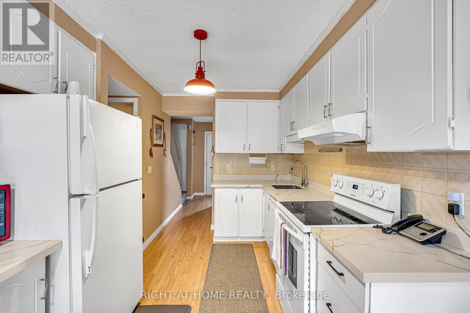 












51 - 7030 COPENHAGEN ROAD

,
Mississauga (Meadowvale),




Ontario
L5N2P3

