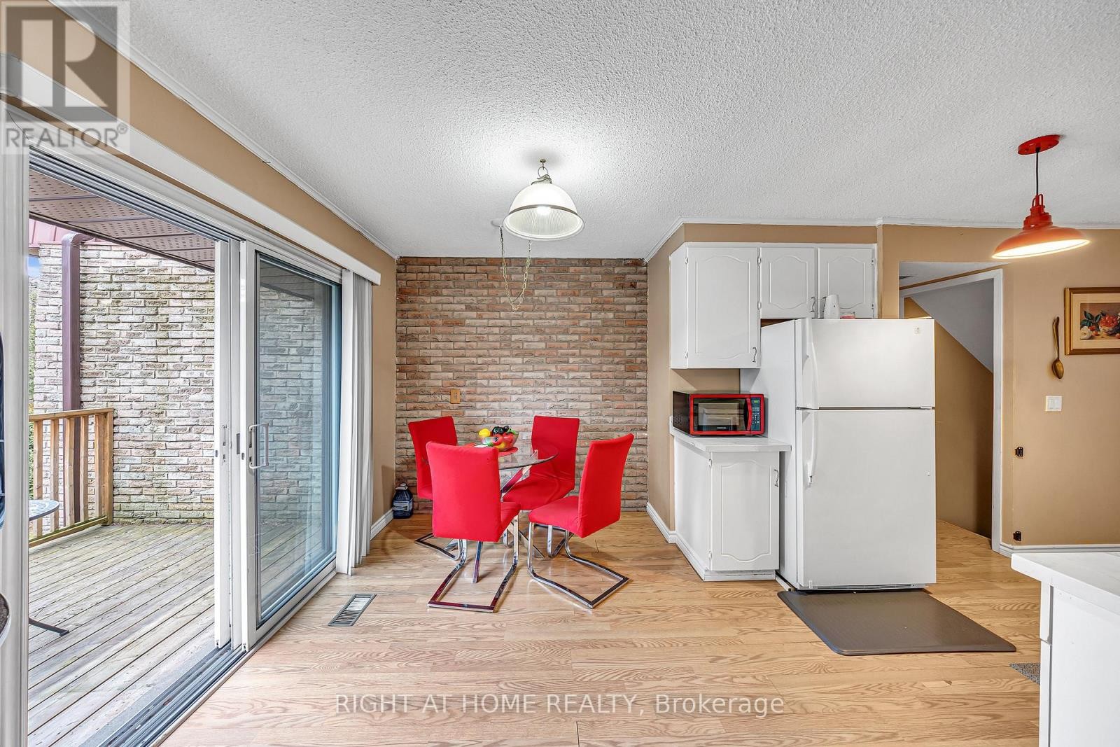 












51 - 7030 COPENHAGEN ROAD

,
Mississauga (Meadowvale),




Ontario
L5N2P3

