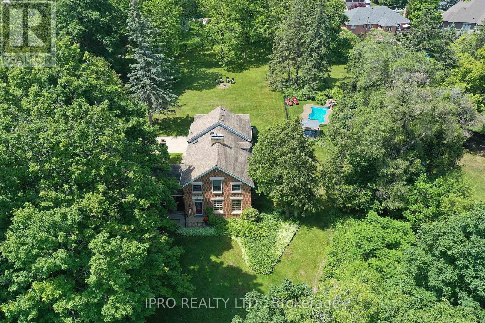 












4 STEWARTTOWN ROAD

,
Halton Hills (Stewarttown),




Ontario
L7G4S5

