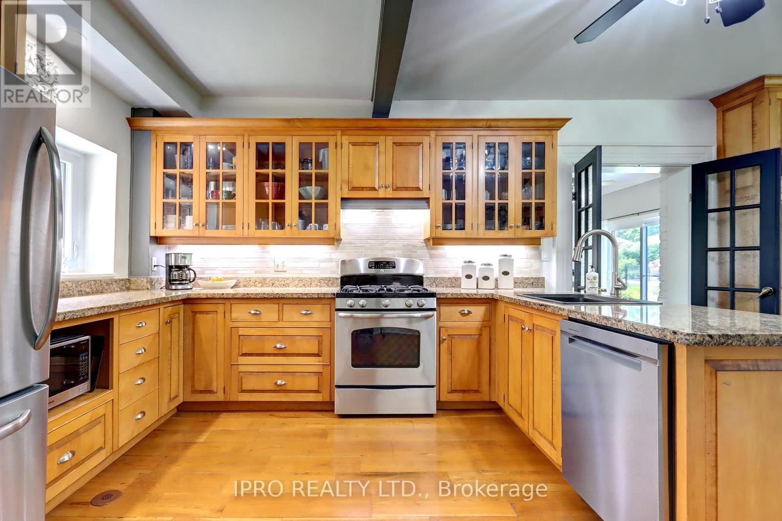 












4 STEWARTTOWN ROAD

,
Halton Hills (Stewarttown),




Ontario
L7G4S5

