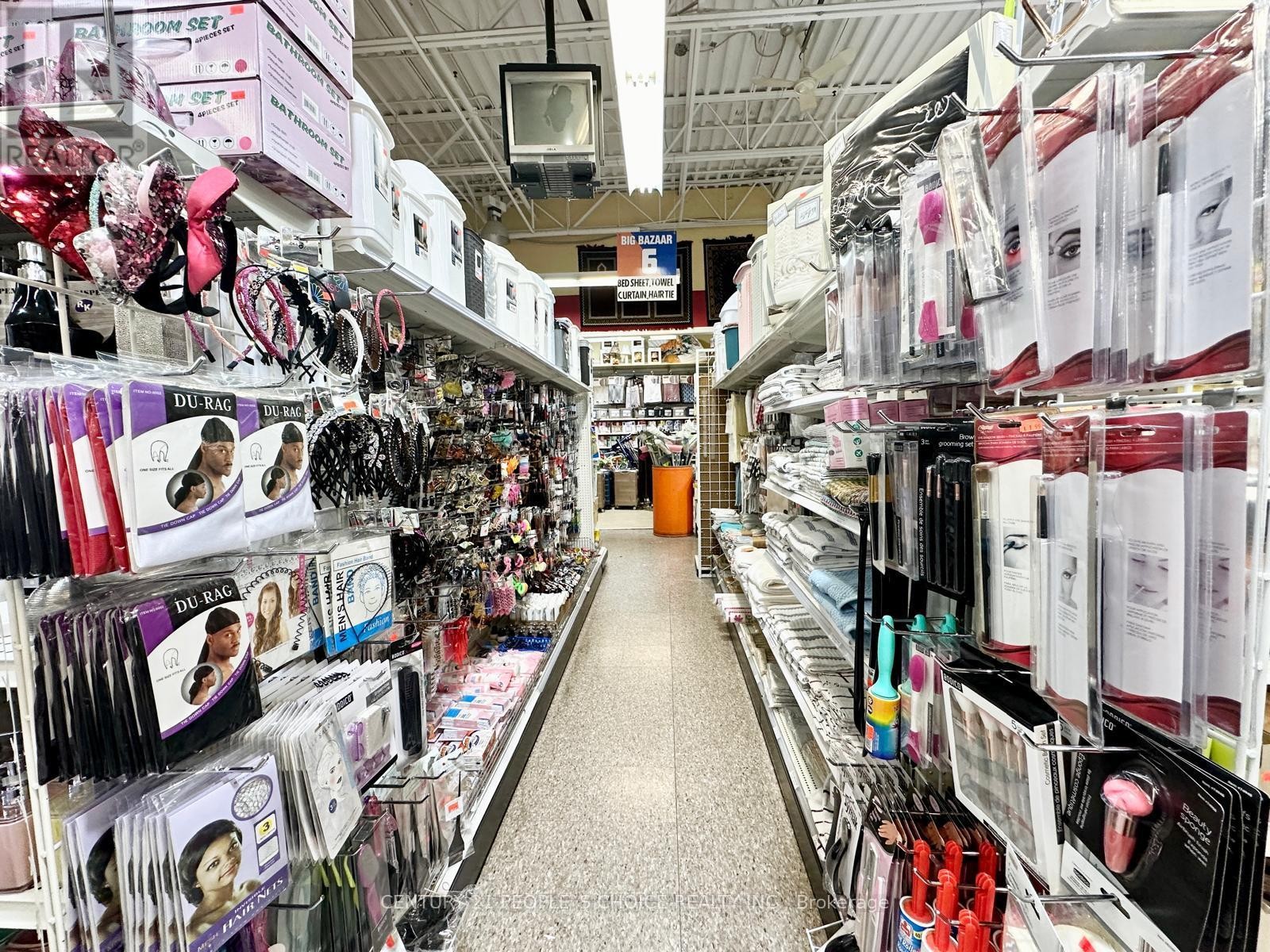 












120,121 - 5602 TENTH LINE W

,
Mississauga (Churchill Meadows),




Ontario
L5M7L9

