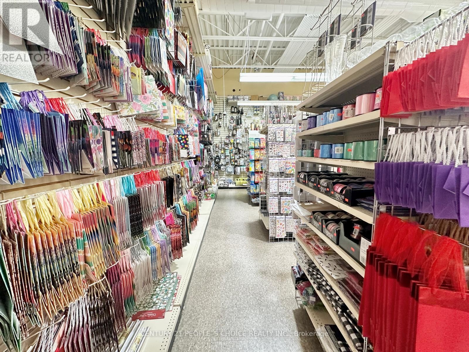 












120,121 - 5602 TENTH LINE W

,
Mississauga (Churchill Meadows),




Ontario
L5M7L9

