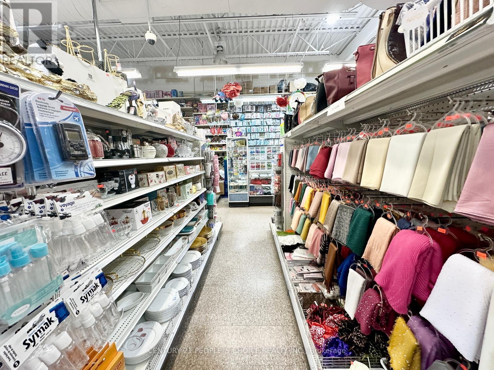 












120,121 - 5602 TENTH LINE W

,
Mississauga (Churchill Meadows),




Ontario
L5M7L9

