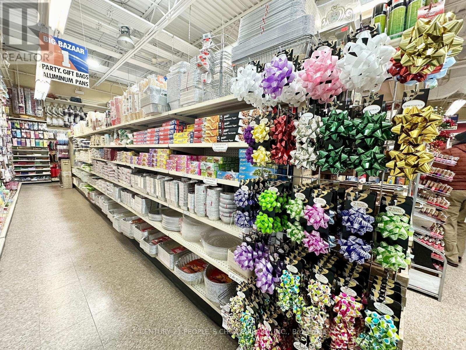 












120,121 - 5602 TENTH LINE W

,
Mississauga (Churchill Meadows),




Ontario
L5M7L9

