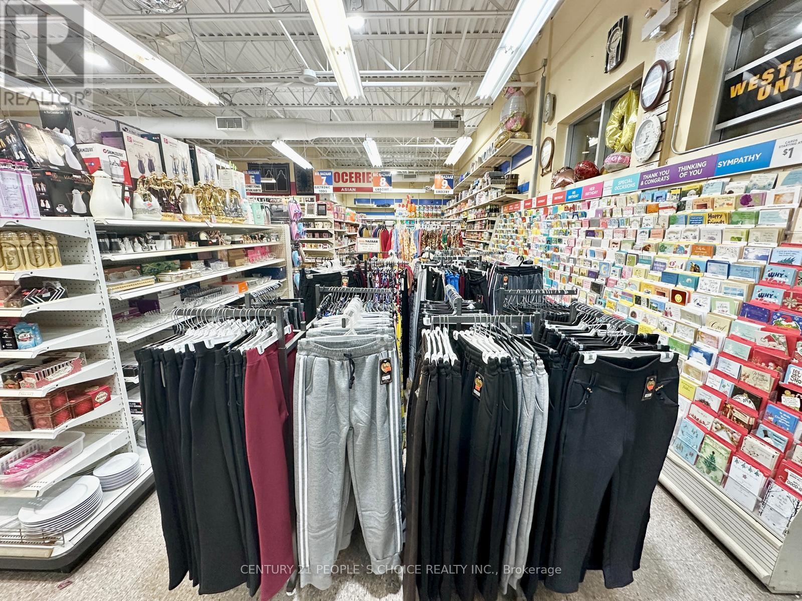 












120,121 - 5602 TENTH LINE W

,
Mississauga (Churchill Meadows),




Ontario
L5M7L9

