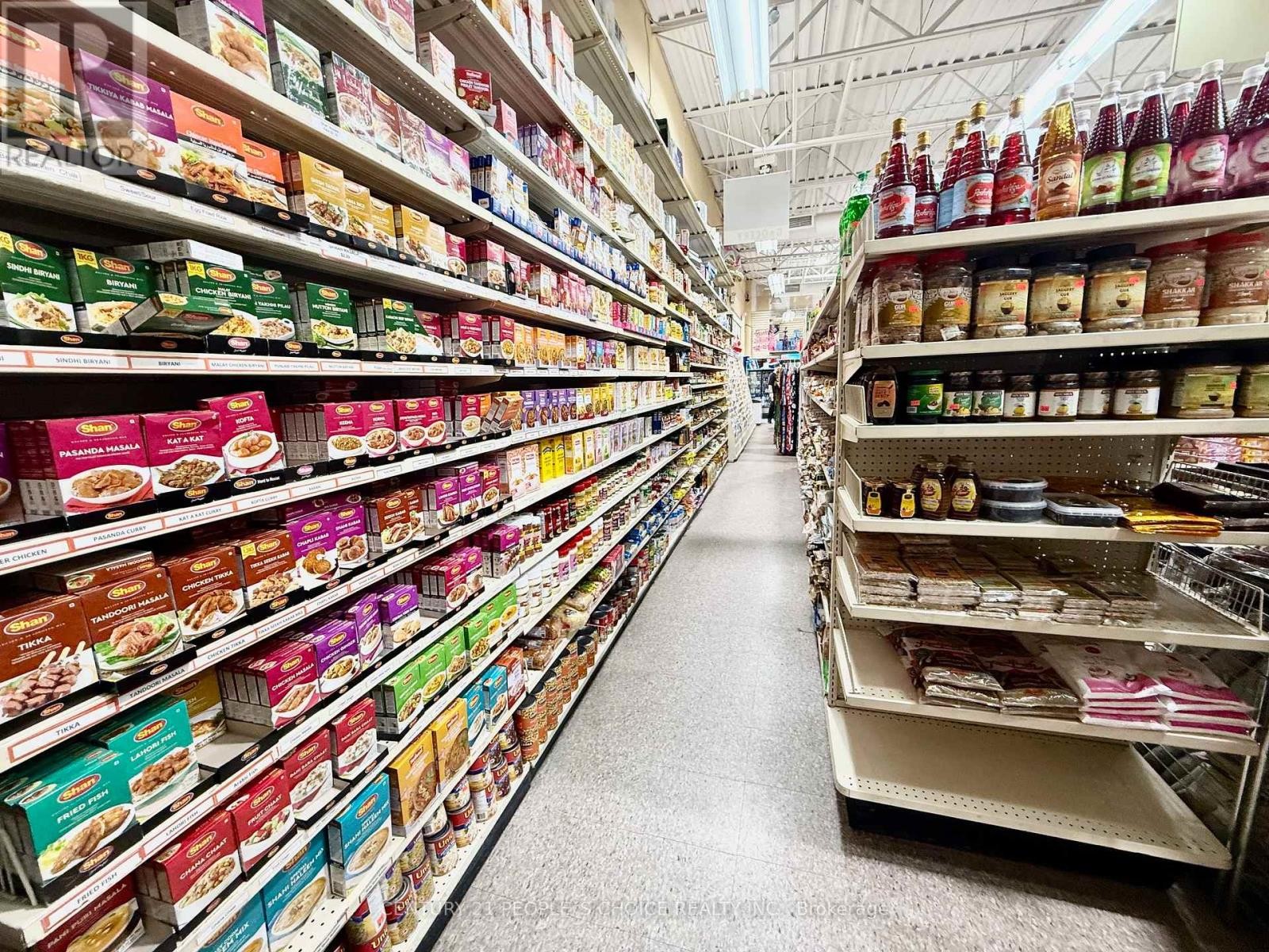 












120,121 - 5602 TENTH LINE W

,
Mississauga (Churchill Meadows),




Ontario
L5M7L9

