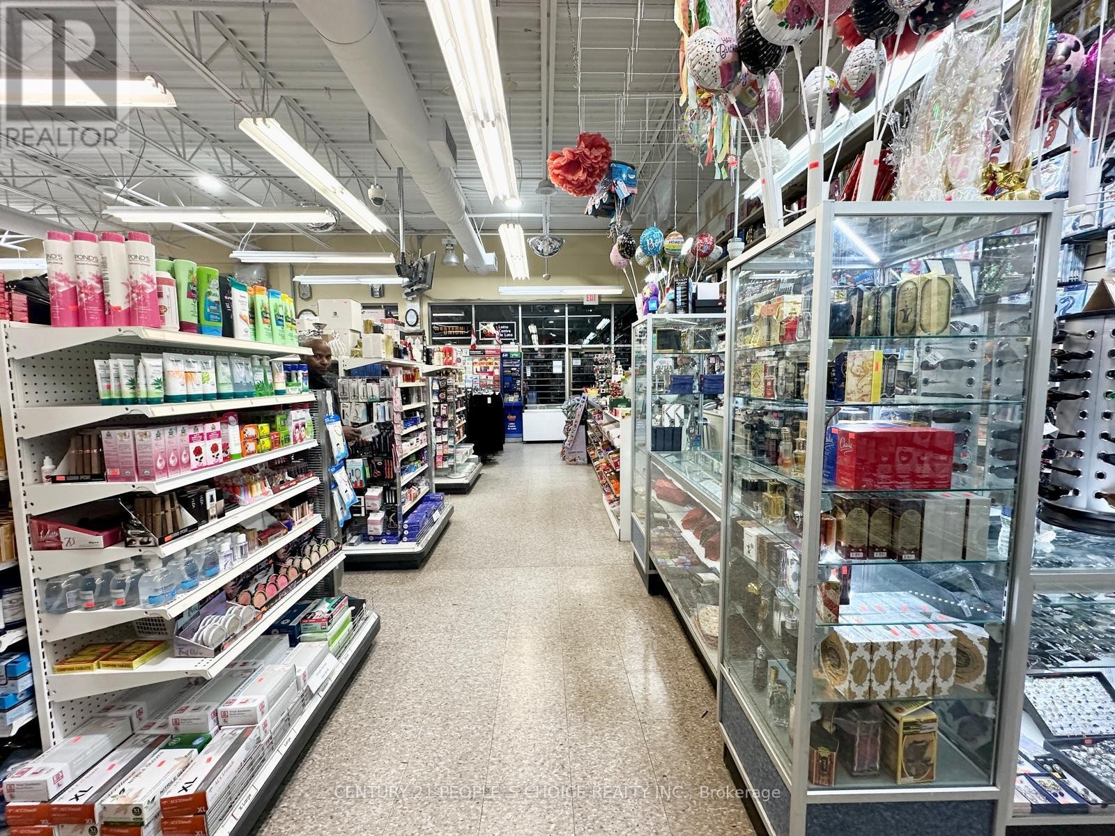 












120,121 - 5602 TENTH LINE W

,
Mississauga (Churchill Meadows),




Ontario
L5M7L9

