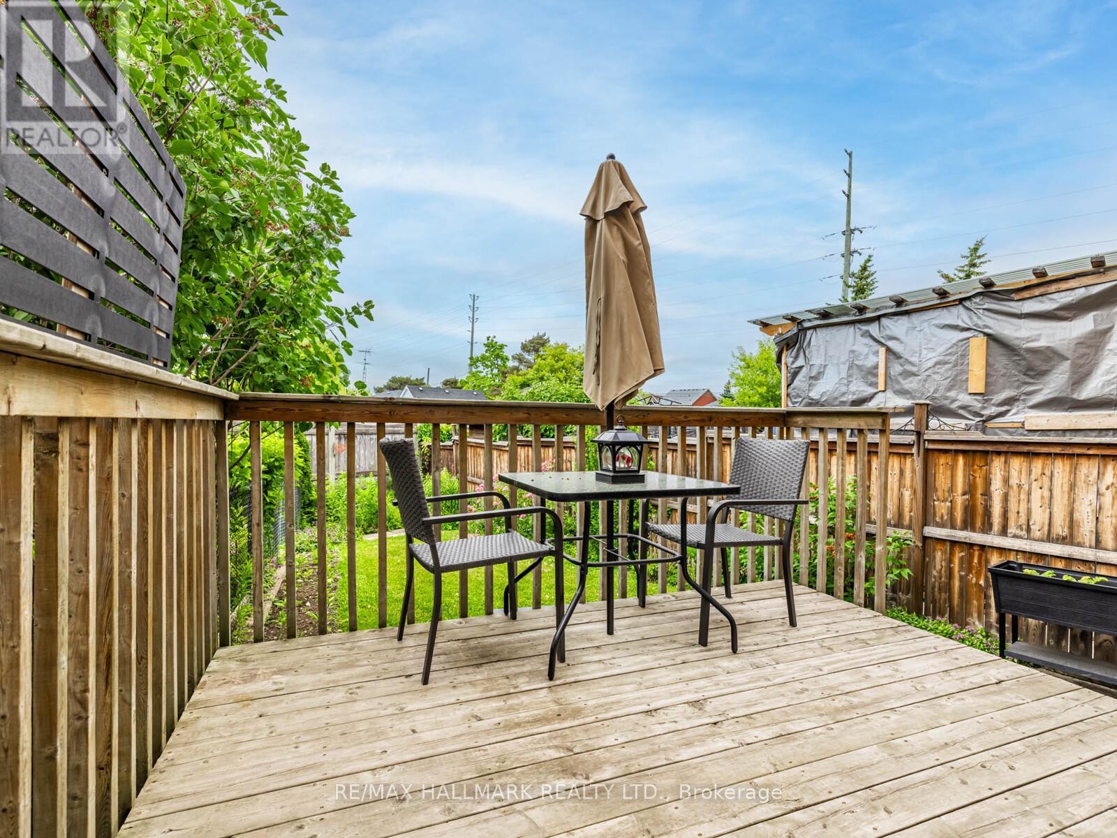 












109 GRAPEVINE ROAD

,
Caledon (Bolton West),




Ontario
L7E2M6

