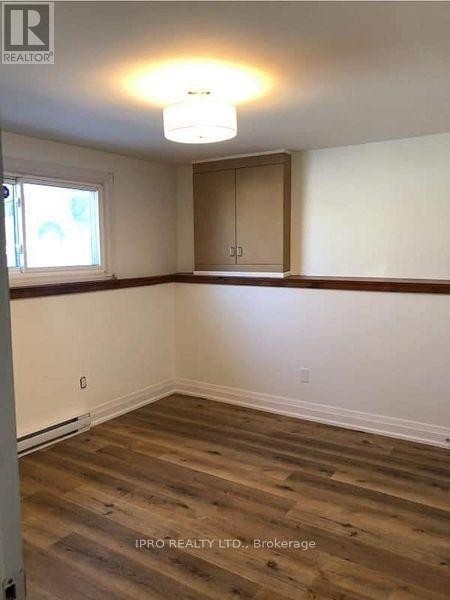 












LOWER - 35 QUARRY DRIVE

,
Orangeville,




Ontario
L9W3S6

