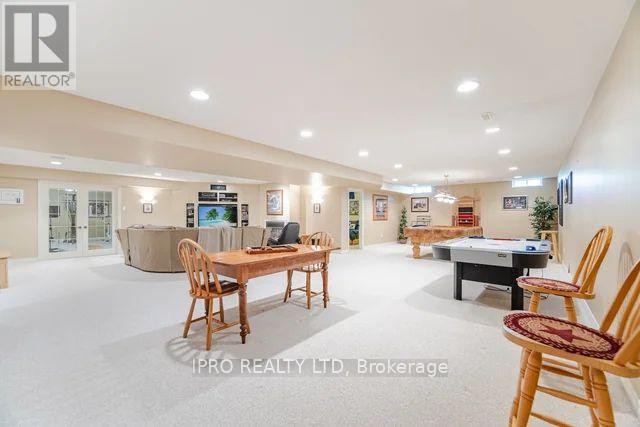 












37 LINKS LANE

,
Brampton (Credit Valley),




Ontario
L6Y5H2

