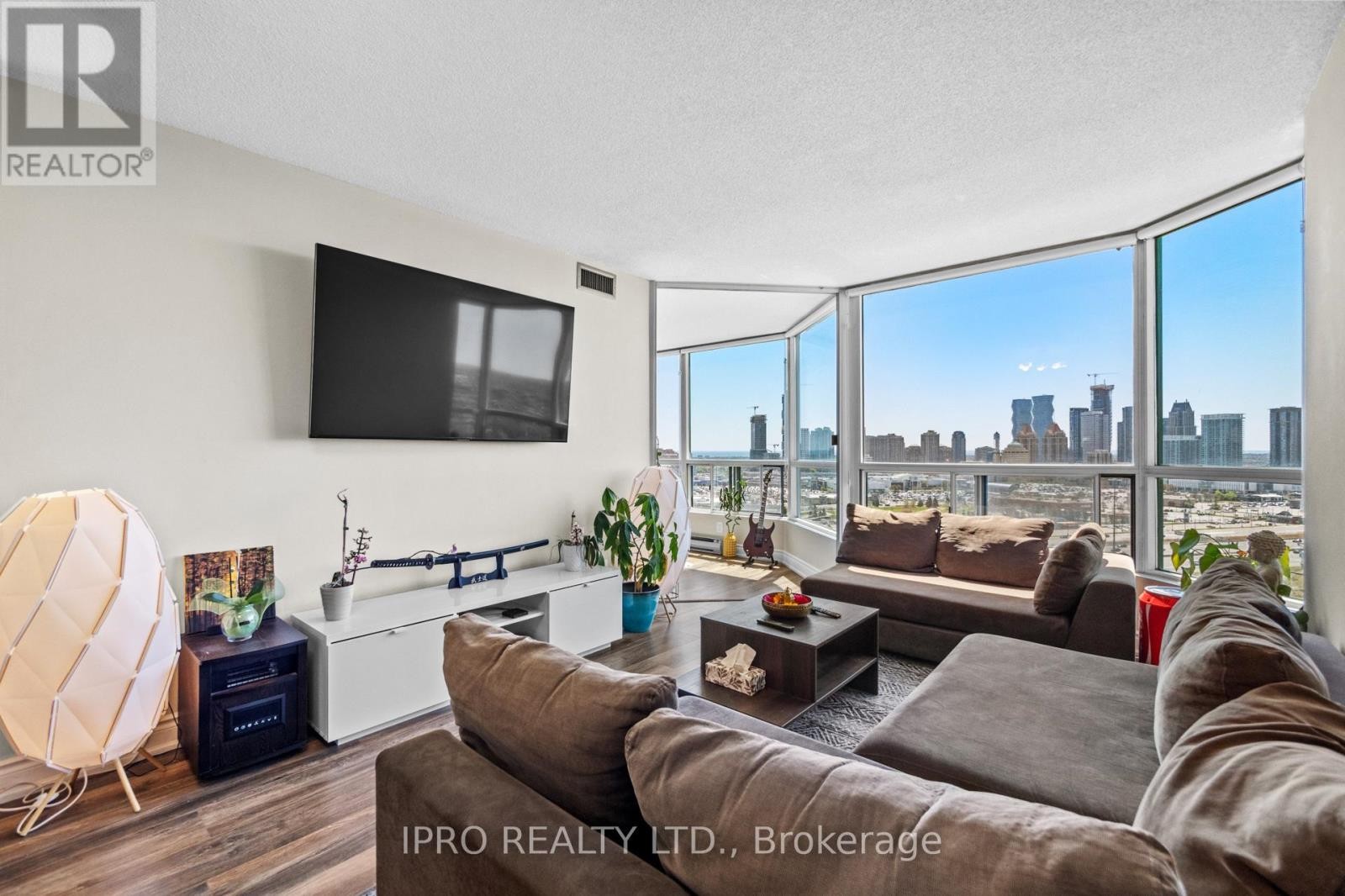 












2106 - 4460 TUCANA COURT

,
Mississauga (Hurontario),




Ontario
L5R3K9

