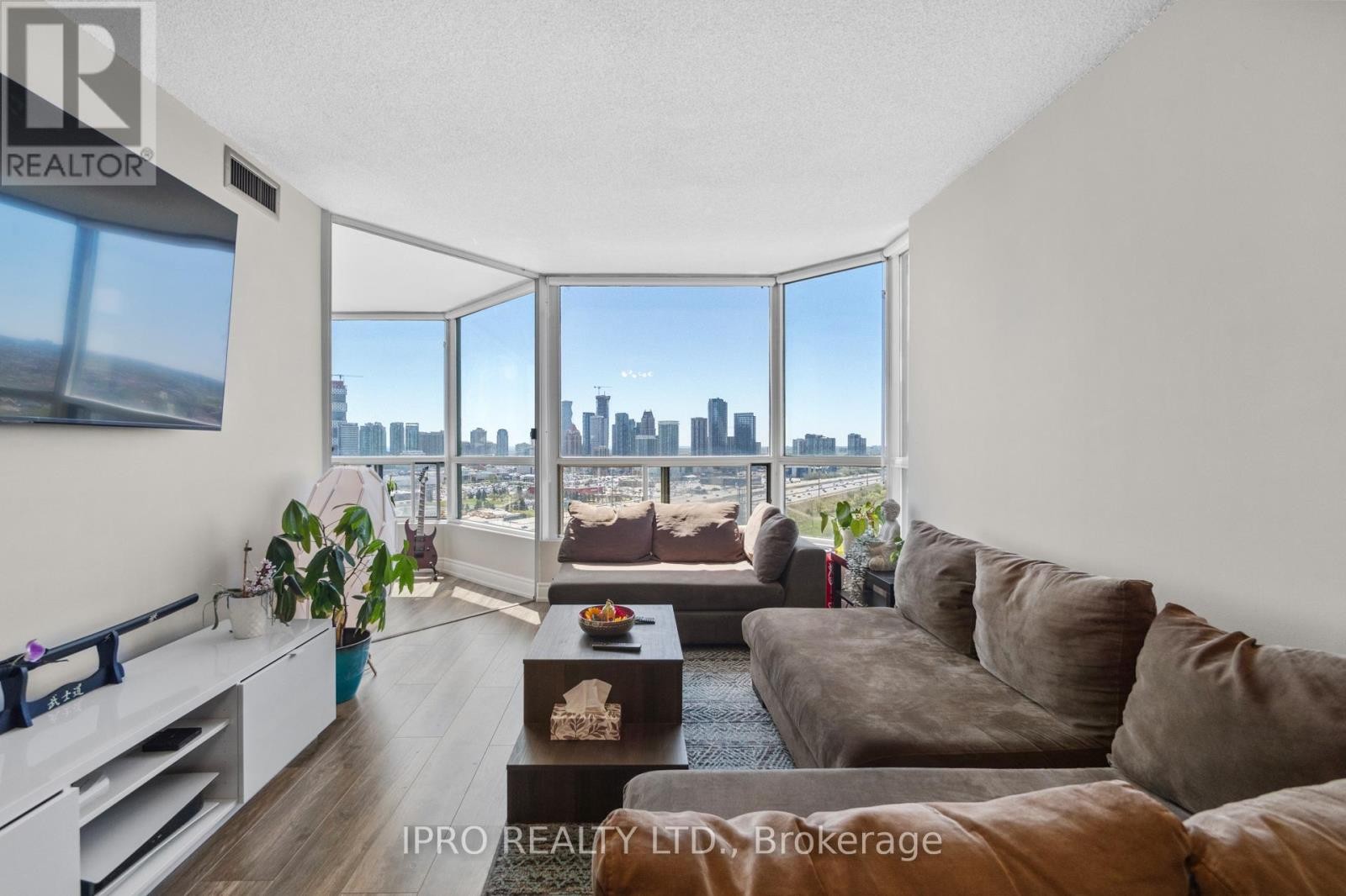 












2106 - 4460 TUCANA COURT

,
Mississauga (Hurontario),




Ontario
L5R3K9

