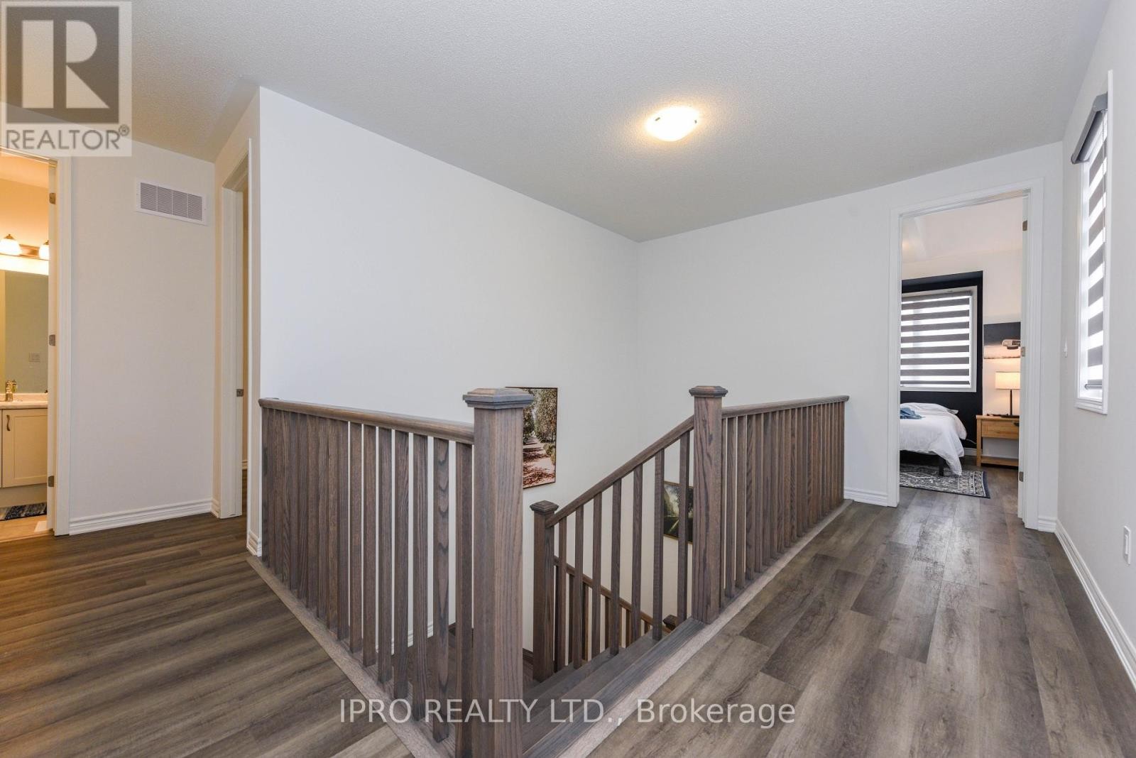 












1217 FERGUSON DRIVE

,
Milton (BW Bowes),




Ontario
L9T7V8

