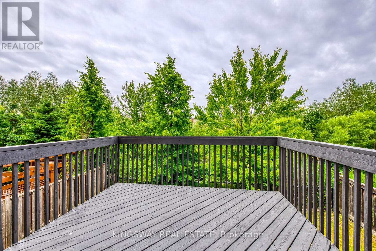 












2382 MILLSTONE DRIVE

,
Oakville (WM Westmount),




Ontario
L6M0K6

