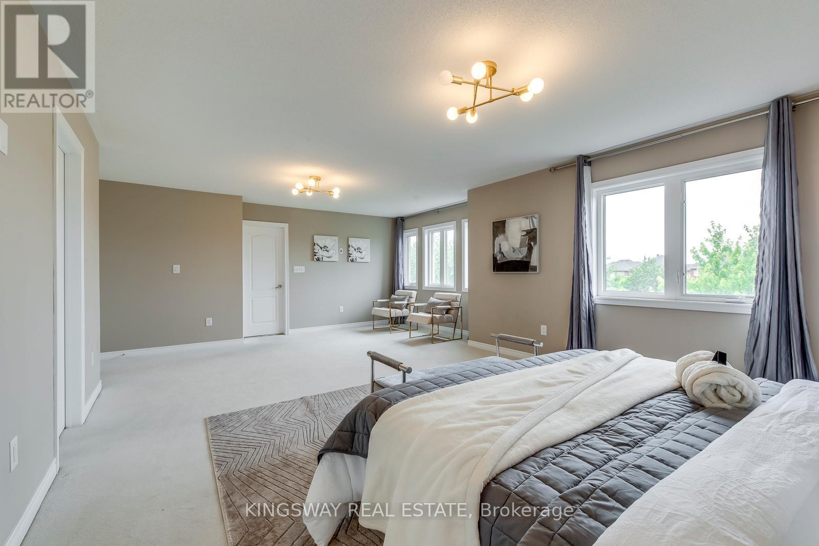 












2382 MILLSTONE DRIVE

,
Oakville (WM Westmount),




Ontario
L6M0K6

