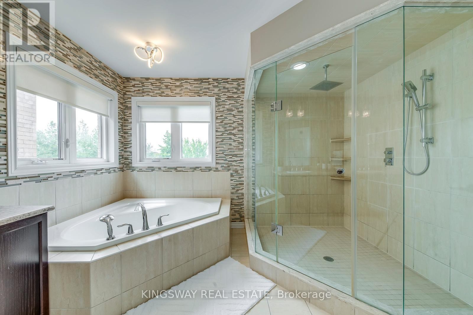 












2382 MILLSTONE DRIVE

,
Oakville (WM Westmount),




Ontario
L6M0K6

