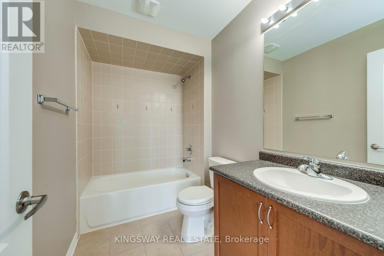 












2382 MILLSTONE DRIVE

,
Oakville (WM Westmount),




Ontario
L6M0K6

