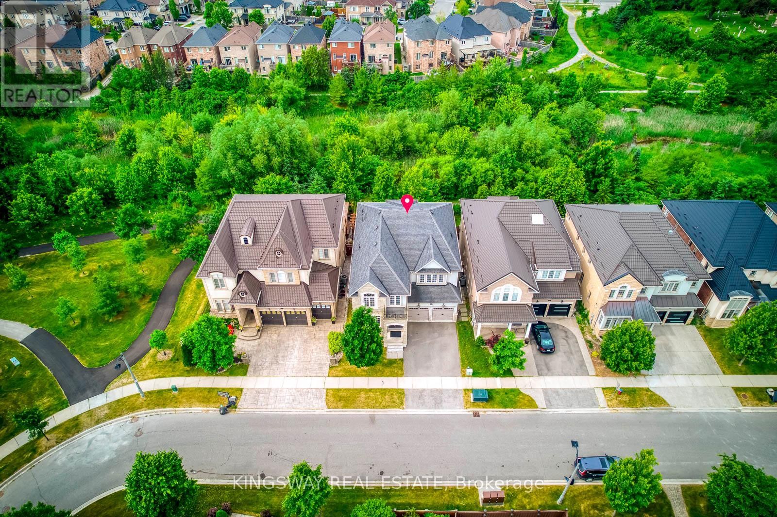 












2382 MILLSTONE DRIVE

,
Oakville (WM Westmount),




Ontario
L6M0K6


