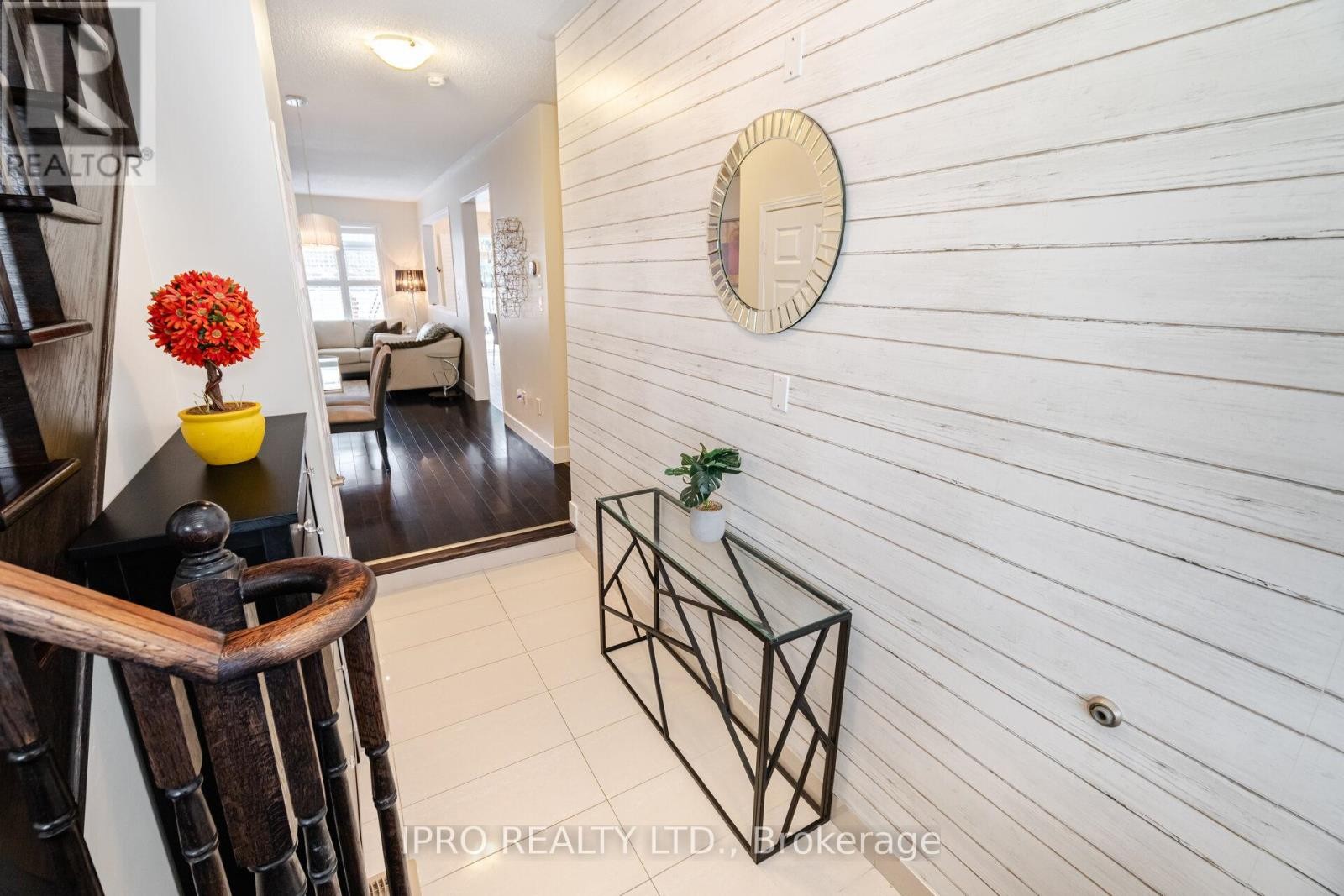 












14 DUFFEL CRESCENT

,
Halton Hills (Georgetown),




Ontario
L7G0H7


