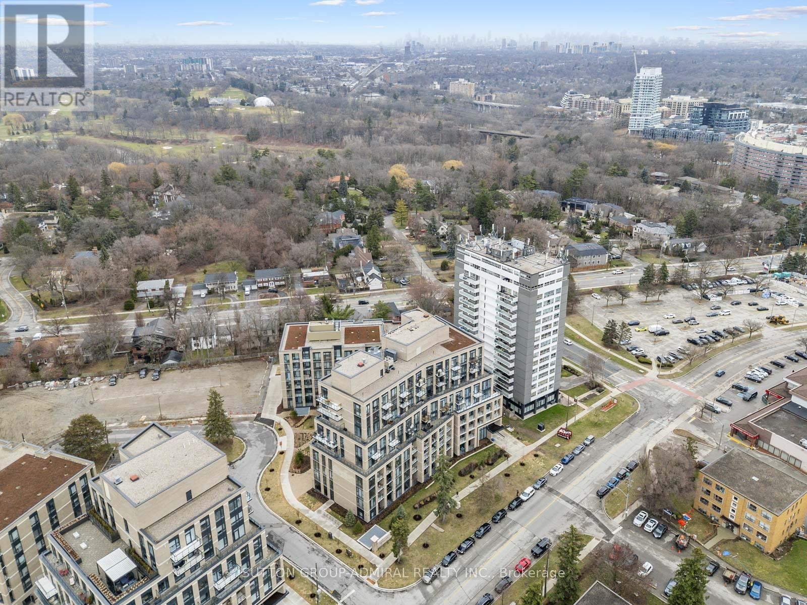 












218 - 293 THE KINGSWAY

,
Toronto (Edenbridge-Humber Valley),




Ontario
M9A0E8

