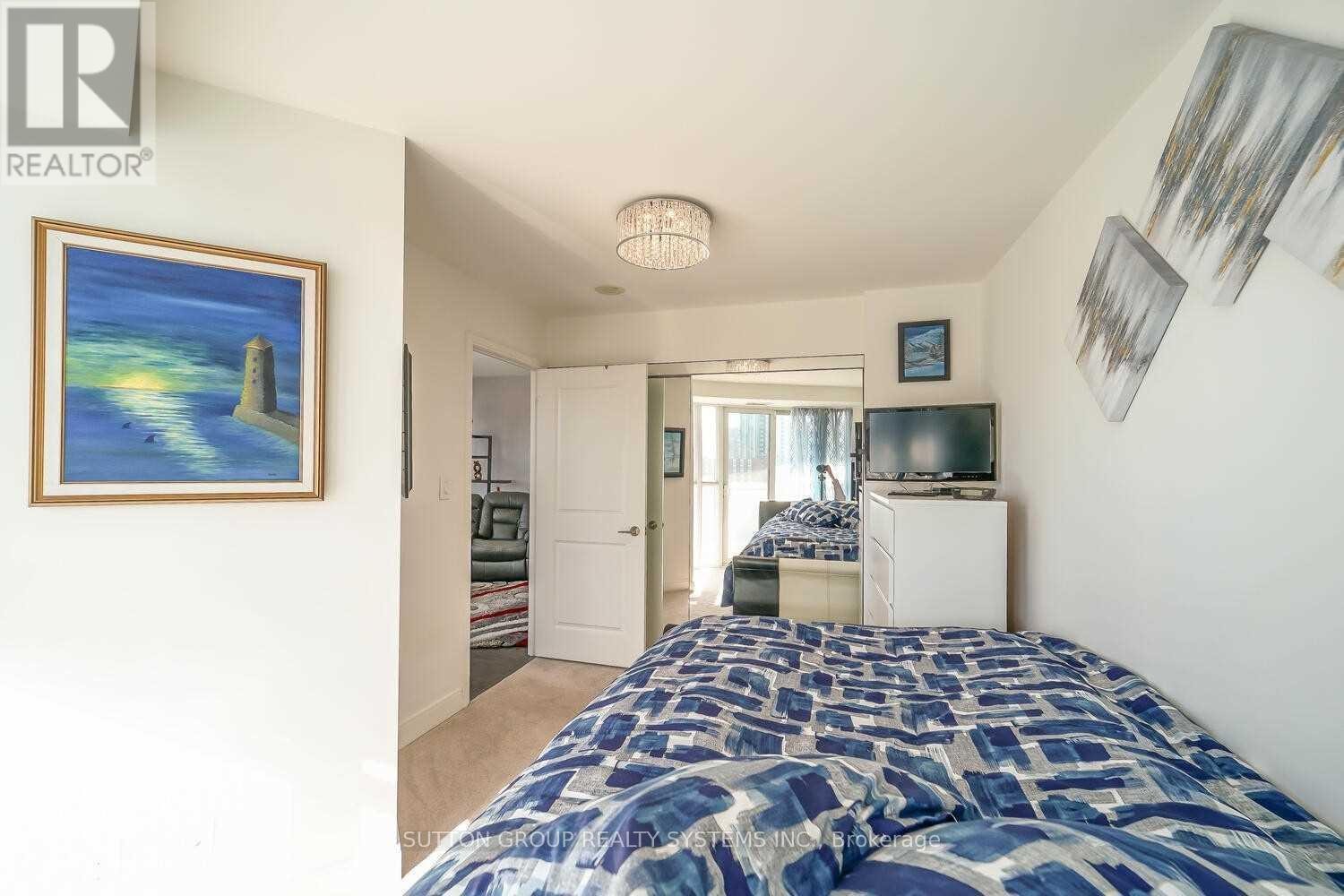 












#1007 - 50 ABSOLUTE AVENUE

,
Mississauga (City Centre),




Ontario
L4Z0A9

