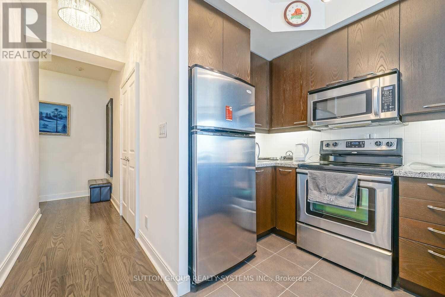 












#1007 - 50 ABSOLUTE AVENUE

,
Mississauga (City Centre),




Ontario
L4Z0A9

