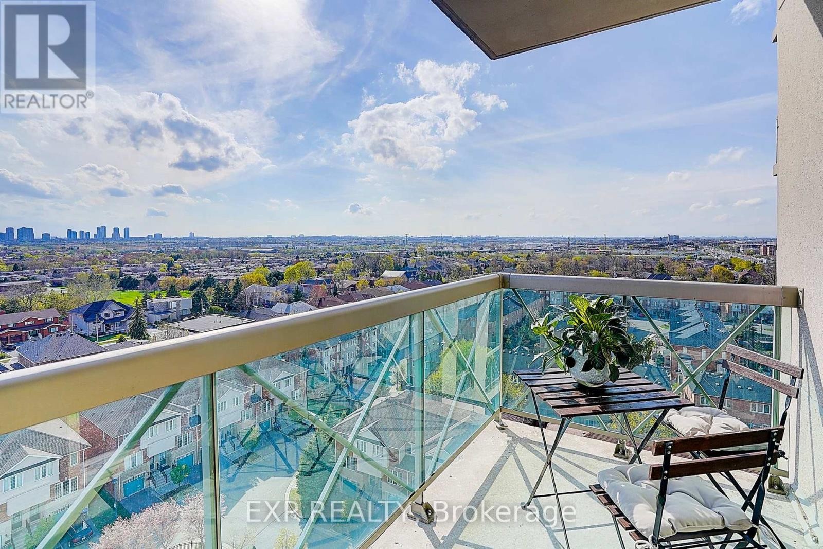 












1111 - 1359 RATHBURN ROAD E

,
Mississauga (Rathwood),




Ontario
L4W5P7

