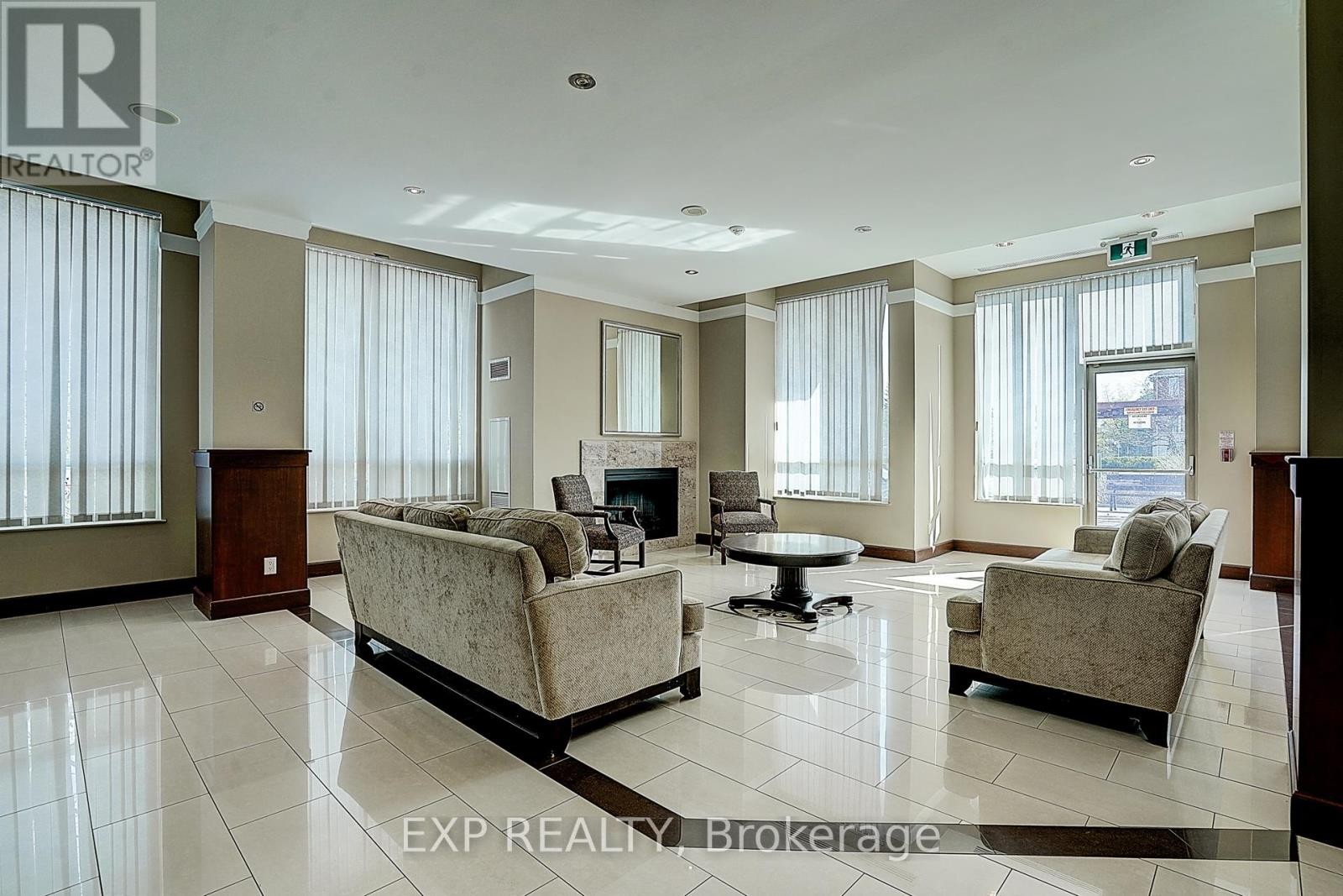 












1111 - 1359 RATHBURN ROAD E

,
Mississauga (Rathwood),




Ontario
L4W5P7

