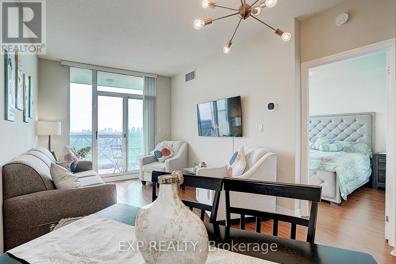 












1111 - 1359 RATHBURN ROAD E

,
Mississauga (Rathwood),




Ontario
L4W5P7

