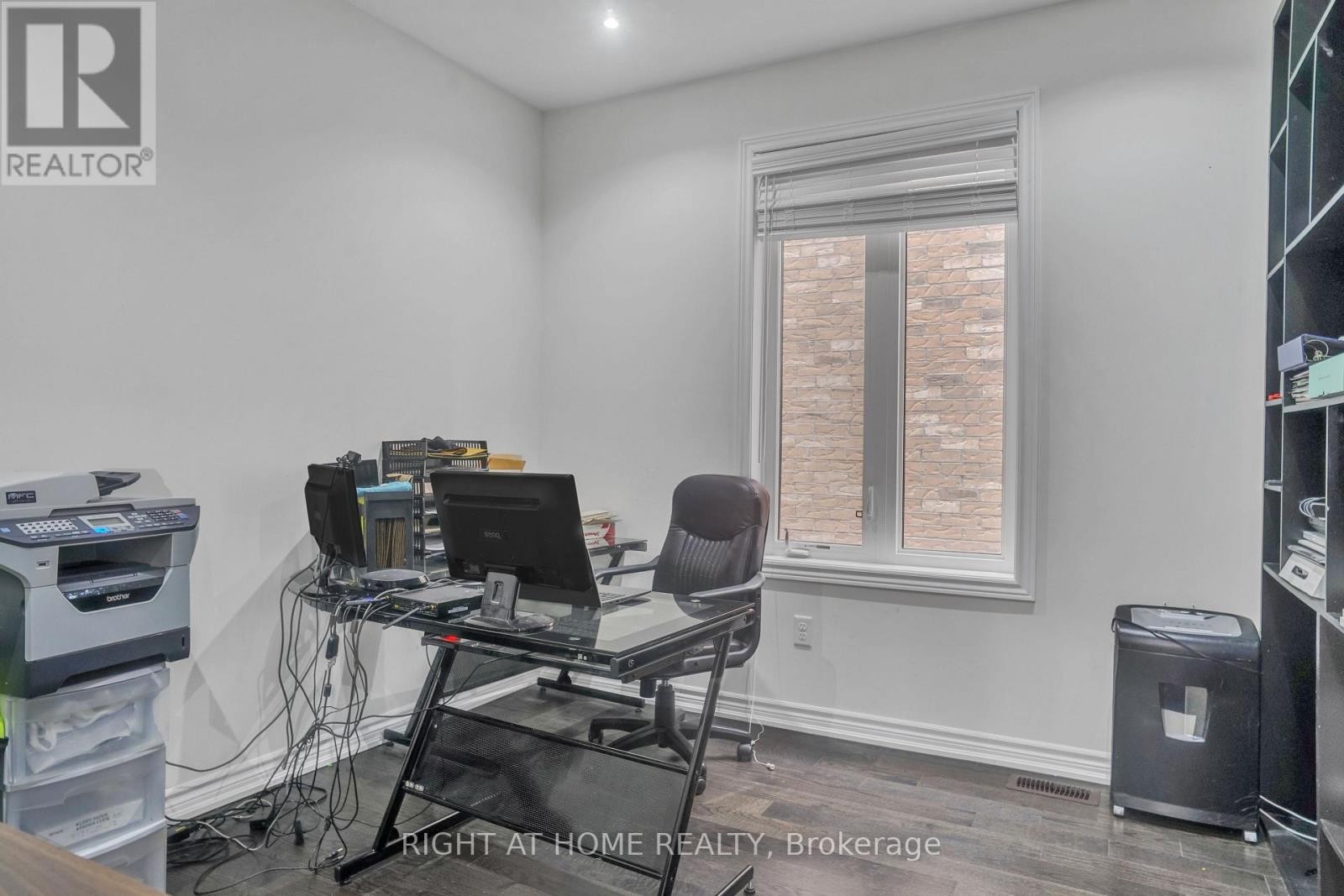 












39 WALBROOK ROAD

,
Brampton (Credit Valley),




Ontario
L6X4N4

