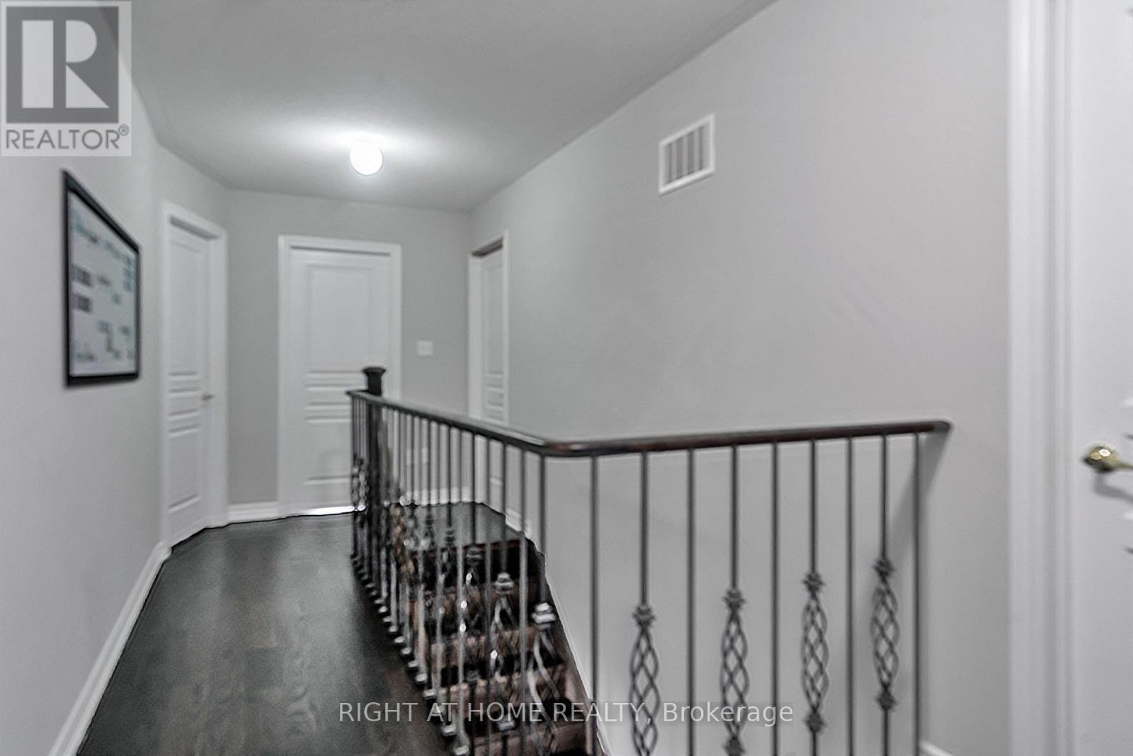 












39 WALBROOK ROAD

,
Brampton (Credit Valley),




Ontario
L6X4N4

