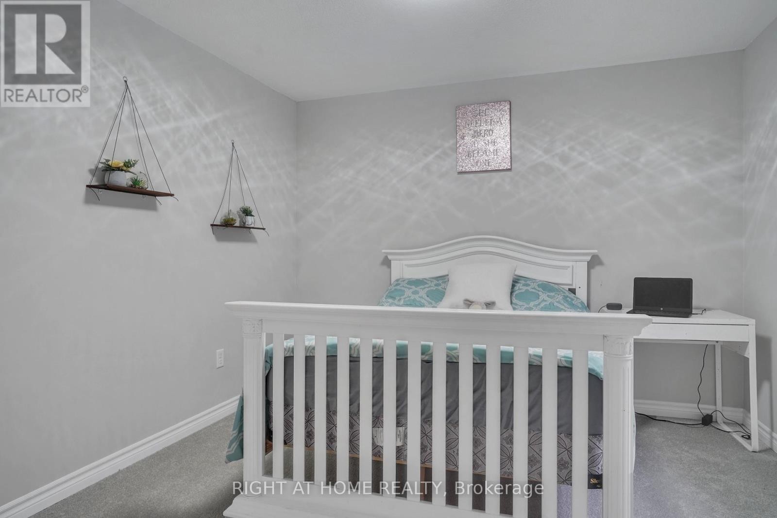 












39 WALBROOK ROAD

,
Brampton (Credit Valley),




Ontario
L6X4N4

