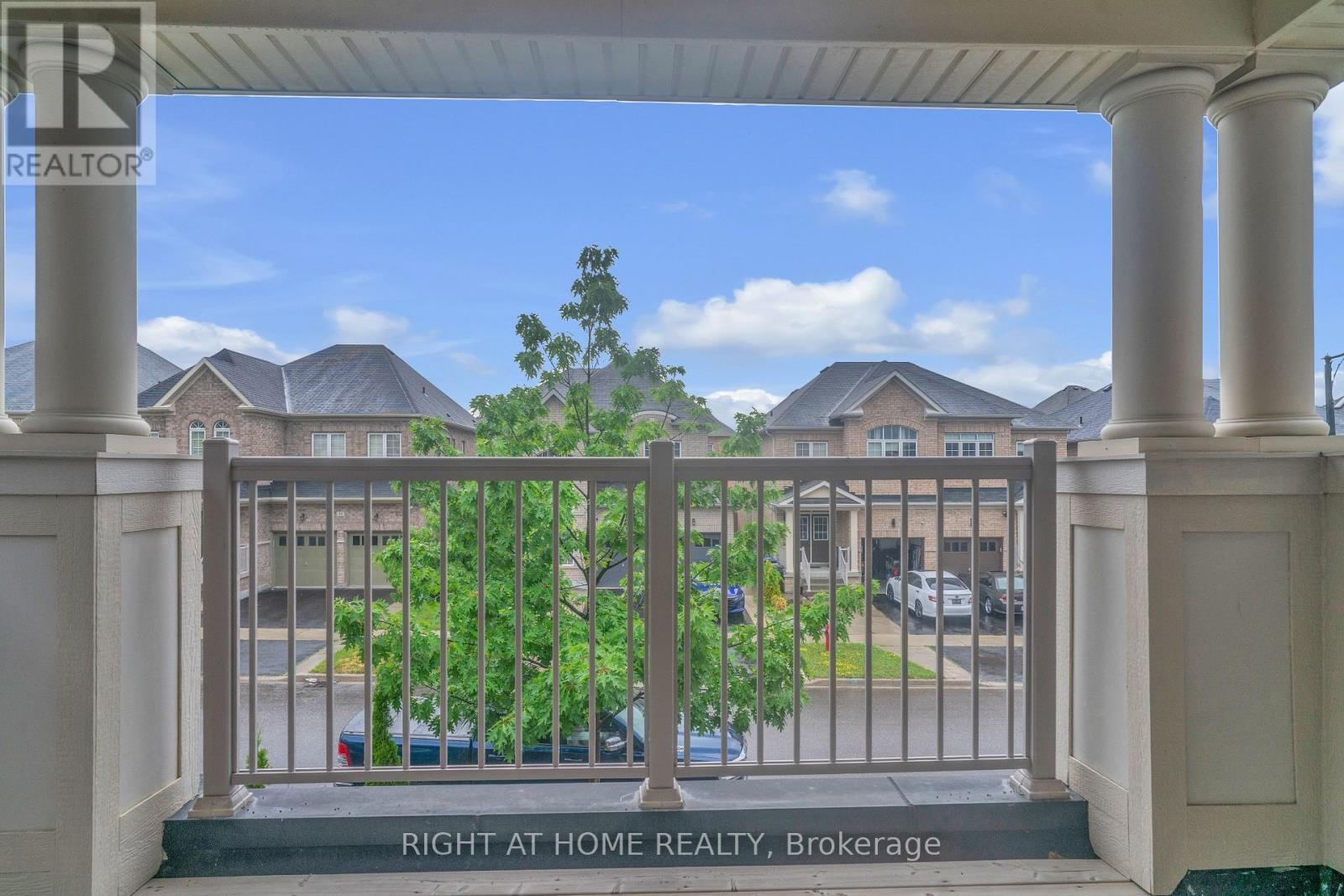 












39 WALBROOK ROAD

,
Brampton (Credit Valley),




Ontario
L6X4N4

