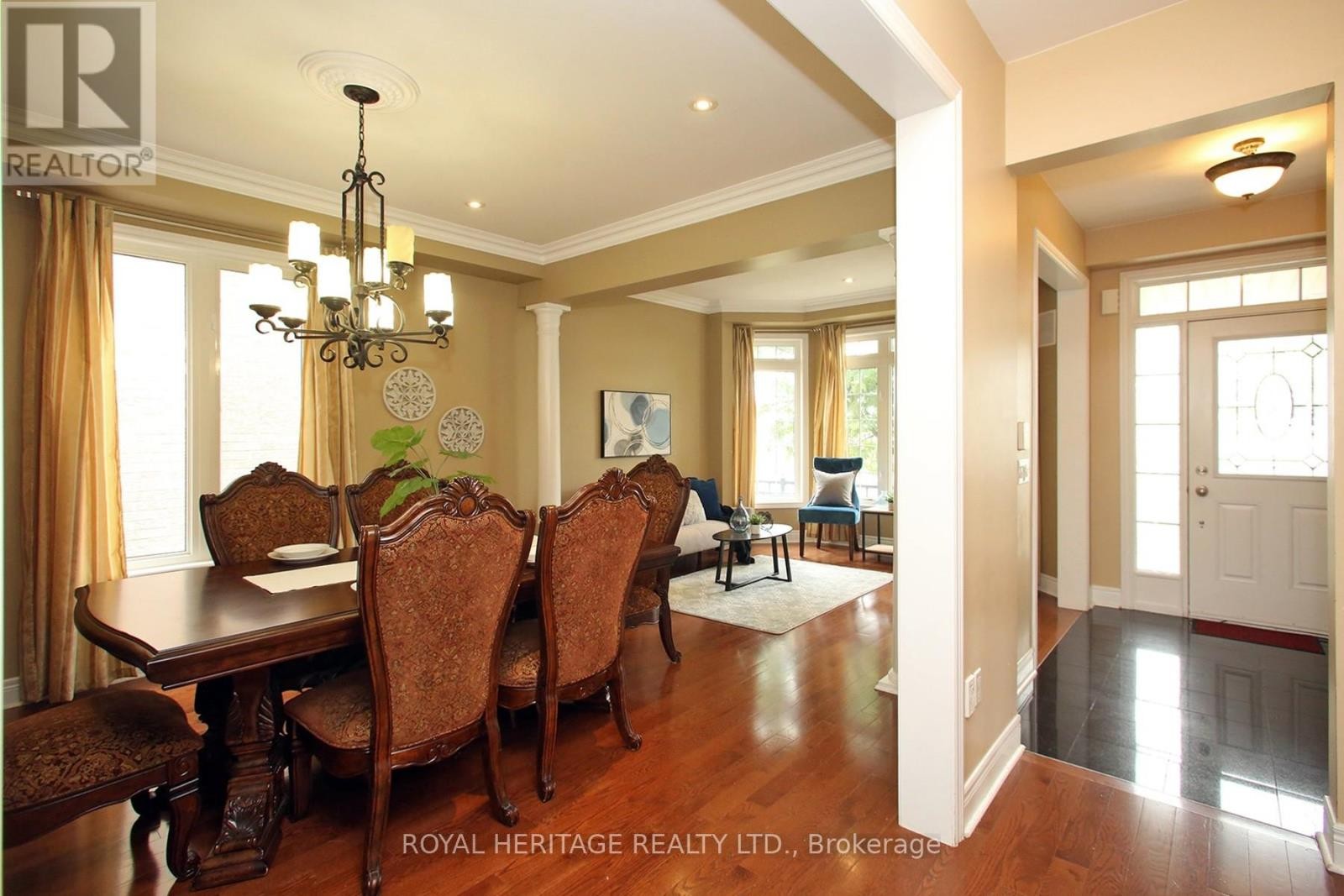 












178 BEFFORT ROAD

,
Toronto (Downsview-Roding-CFB),




Ontario
M3K1N9

